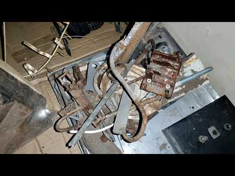 Видео: Поиск меди и латуни на свалке. Цветнина и Черный металл.