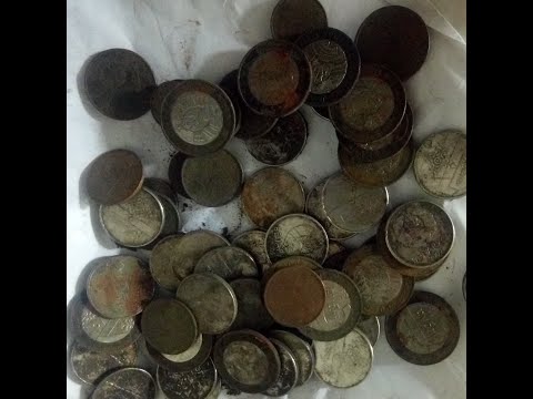 Видео: Суперовская рыбалка с поисковым магнитом, вытащили много монет!