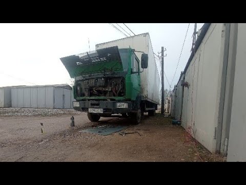 Видео: Мерседес 814. Майские ремонты)автономка, масло в мосту, обшивка двери...