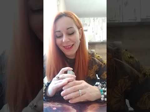 Видео: Зодия овен ♈ през април 🌷🪻