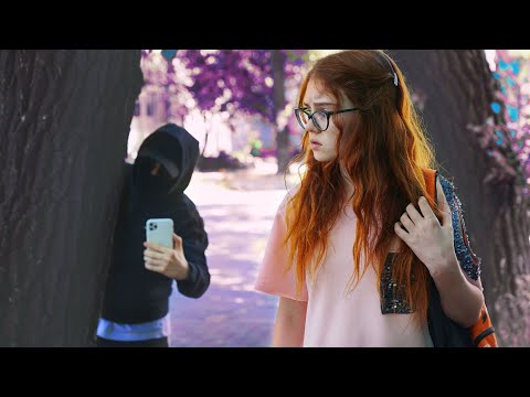 Видео: МАШУ ПРЕСЛЕДУЕТ БЫВШИЙ ПАРЕНЬ!!!