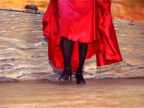 Видео: Уроки цыганского танца от Венеры Ферарь №1 (gipsy dance lesson)
