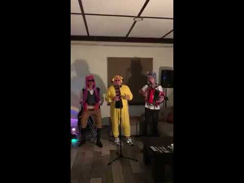 Видео: Группа "КВАС" песня "Аленка"