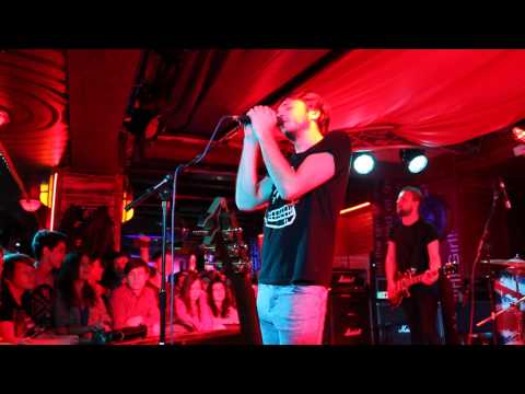 Видео: Валентин Стрыкало - Так гріє