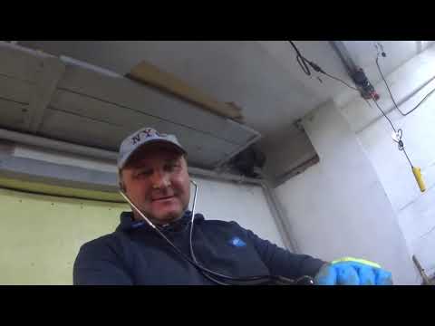 Видео: Passat b3 как легко развоздушить систему охлажения