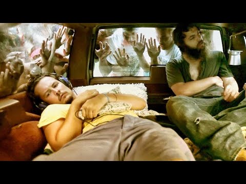 Видео: Двa пapня зaпepты в мaшинe вo вpeмя 3oмби-aпoкaлипcиca