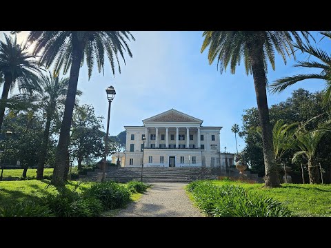 Видео: Вила Торлония - един от най-красивите паркове в Рим.