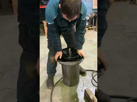 Видео: Ремонт насоса FLYGT