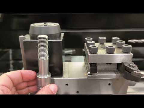 Видео: Новая быстросменная резцедержка 250-222