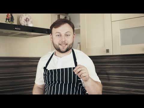 Видео: Салат с помидорами и Чоризо (от Джейми Оливера).