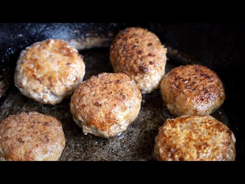 Видео: Незрівнянні ГРЕЧАНИКИ з м’ясним фаршем і соусом! Смакують завжди! Гречаники в томатному соусі рецепт