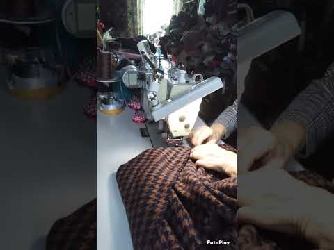 Видео: Пончо и капюшоном 