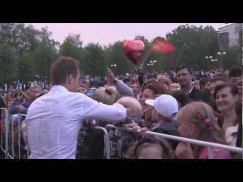 Видео: Алексей Воробьев - выступление 9 мая 2012