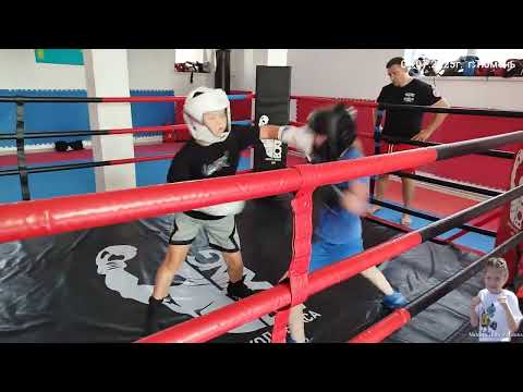 Видео: Ульяна и Лев. Спарринг 01.07.2025г.