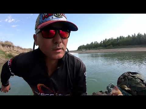 Видео: ТРОФЕЙНЫЕ  САЗАНЫ на речке КАРАТАЛ,на донку НОЧНАЯ РЫБАЛКА .