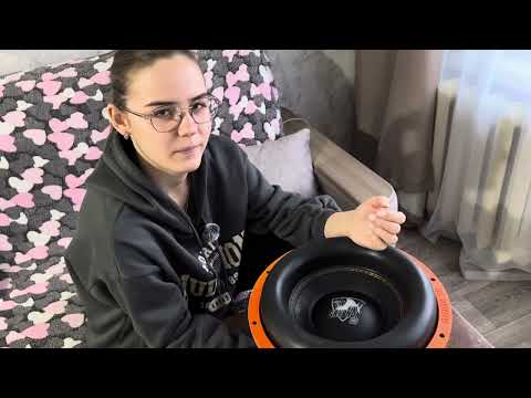 Видео: Флекс автомобиля от одного сабвуфера от компании DL Audio Gryphon Pro 12 V.3 SE!