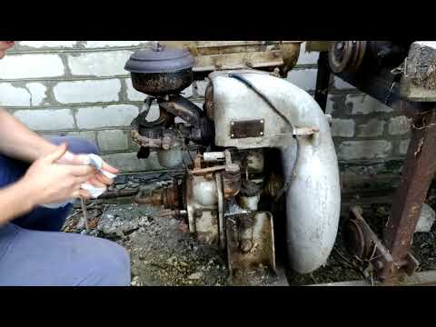 Видео: Запуск двигателя ЗИД-4,5 простоявшего боле 15 лет под навесом.