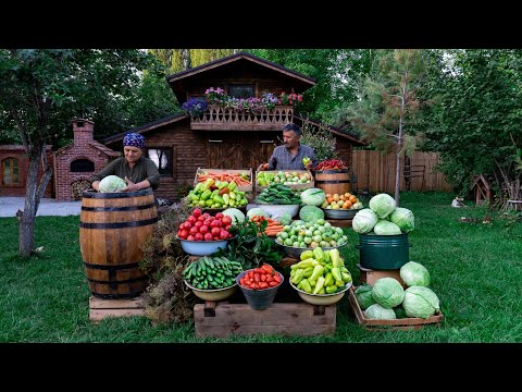 Видео: 🌽🥒🥕Соление Сезонного Урожая: маринование овощного ассорти в 200-литровой деревянной бочке