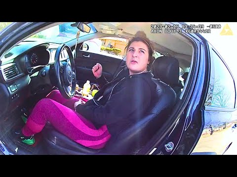 Видео: Карен, ведущая дорожную ярость, получает неожиданную карму