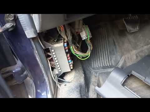 Видео: Део ланос,не работает ближний свет фар,поиск,ремонт