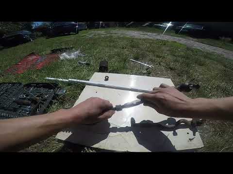 Видео: Как заменить рулевые тяги и рулевые наконечники на BMW E-46