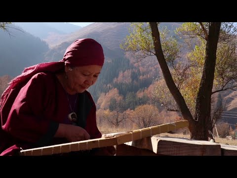 Видео: Біз кесте. Димаш Құдайберген | Tambour embroidery, Dimash Kudaibergen