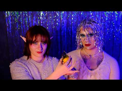 Видео: ТРОГАЕМ НОВОГОДНИЕ ВЕЩИ АСМР | DRAGLESQUE TEAM ASMR | NEW YEAR EDITION