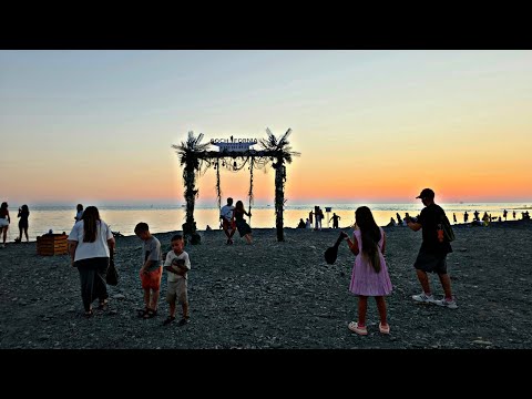 Видео: ✅️🌴25 ИЮЛЯ В СИРИУСЕ: ИДЕМ ПО УЛ.ЦВЕТОЧНОЙ К МОРЮ. САМЫЙ АТМОСФЕРНЫЙ ПЛЯЖ СОЧИФОРНИЯ.  ЛУЧШИЕ МЕСТА 