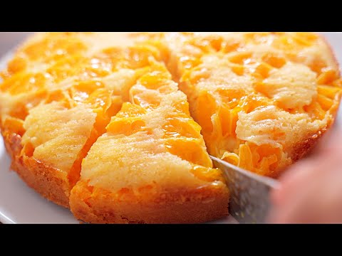 Видео: Скорее сохраняйте рецепт! Очень вкусный и сочный пирог с мандаринами! Простой и быстрый рецепт