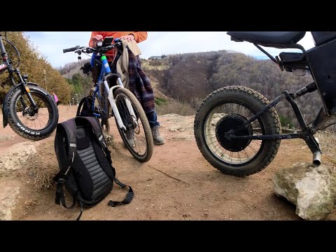 Видео: Кисловодск. Совместные покатушки  с каналом AGW  по парку на трех электровелосипедах. 4K 30fps.