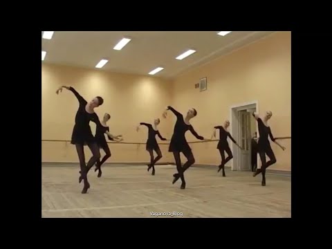 Видео: Русский танец из Лебединого озера - Юлия Степанова 2005 г.