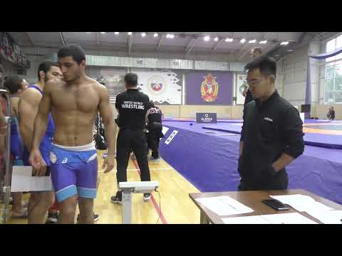 Видео: Взвешивание борцов до 79 кг.