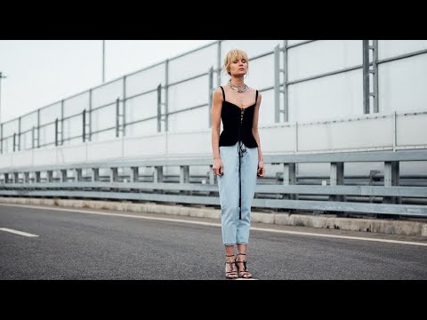 Видео: Гагарина - Вчера