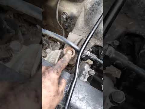 Видео: замена задних подушек двигателя камаз 5320, дедушка))