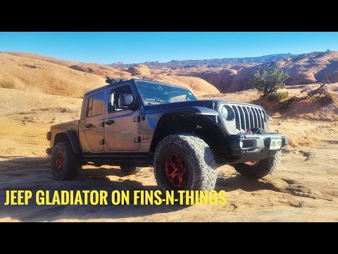 Видео: Стандартный Jeep Gladiator на Fins and Things, Моаб, Юта
