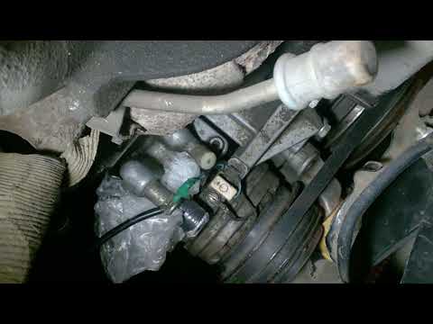 Видео: Ставим кондиционер на ауди 80 б3, день первый