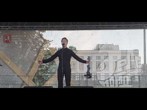 Видео: Фёдор Уваров, 17 лет. "Ты не теряй ключей". Павел Фахртдинов - мой психолог, но он об этом не знает)