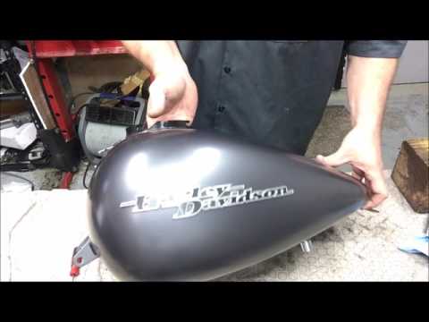 Видео: Замена внутреннего топливного бака Harley-Davidson Bagger Nation | Fat Head Cycles