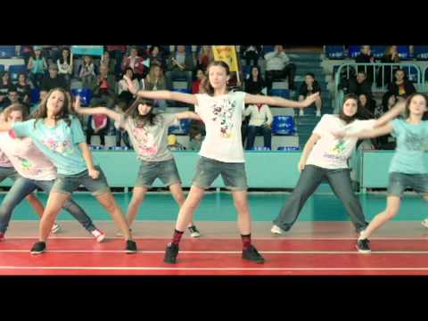 Видео: Бон-Бон - Химн на децата