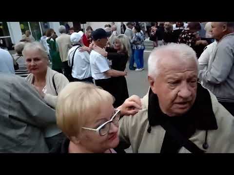 Видео: Больше жизни..... 13.09.25 Гомель парк Луначарского 🥰💫