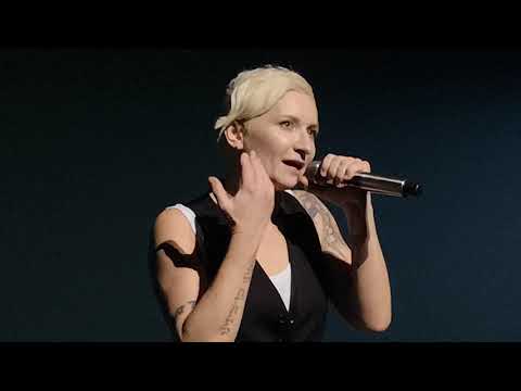 Видео: Диана Арбенина - Питер-никотин (акустика, СПб, 14.03.2020)