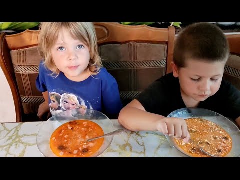 Видео: влог🙂/готовим солянку🔥 и роллы🤤💣