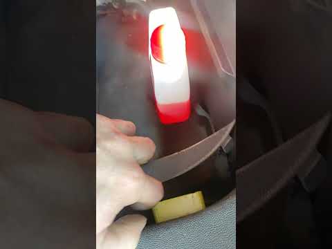 Видео: Опель корса купе (Opel Corsa) не работает центральный замок,боковая дверь , лючок, крышка багажника