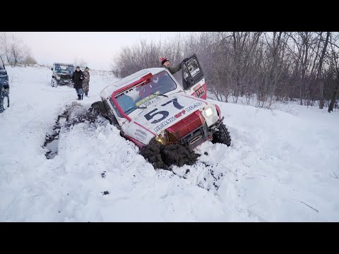 Видео: Джиперы грязь везде найдут. 1,9TDI на ниве.