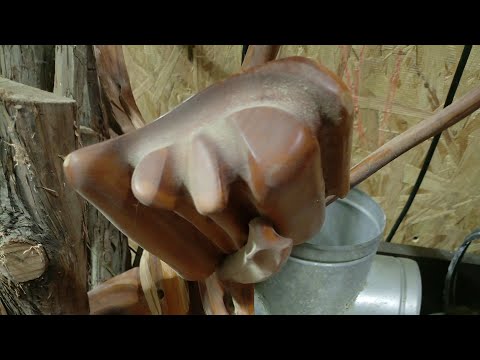 Видео: ⛏️👀Для подписчиков. изготовление лопаток с можжевельника.🤝