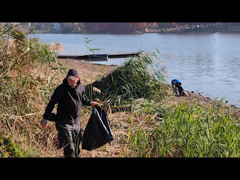 Видео: След повече от 15 години, езерото в Николово отново бе почиствано /ВИДЕО/