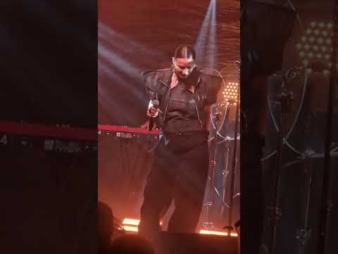 Видео: Ева Власова. Концерт в Санкт-Петербурге (ресторан Чабрец), 12 сентября 2025. 