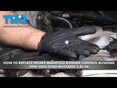 Видео: Как заменить втулку управления впускным коллектором Ford Mustang 3.8L V6 1994-2004 гг.