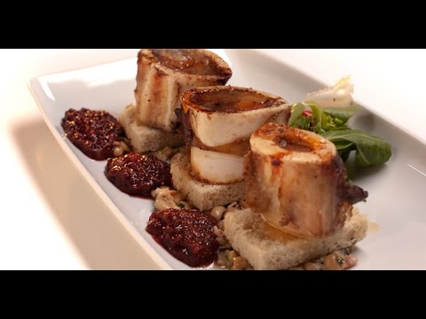 Видео: Мозговые косточки с фасолевым пюре | Мясо. От филе до фарша