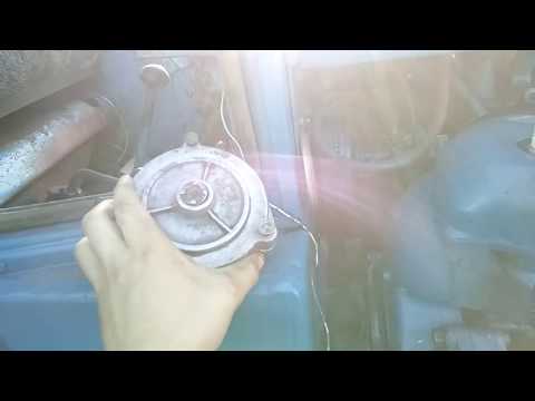 Видео: Как запустить трактор т-40 с пускача.